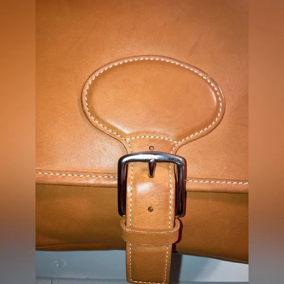 VINTAGE Coach Hampton Tan crossbody medium messenger K1S-7750 - Picture 3 of 14